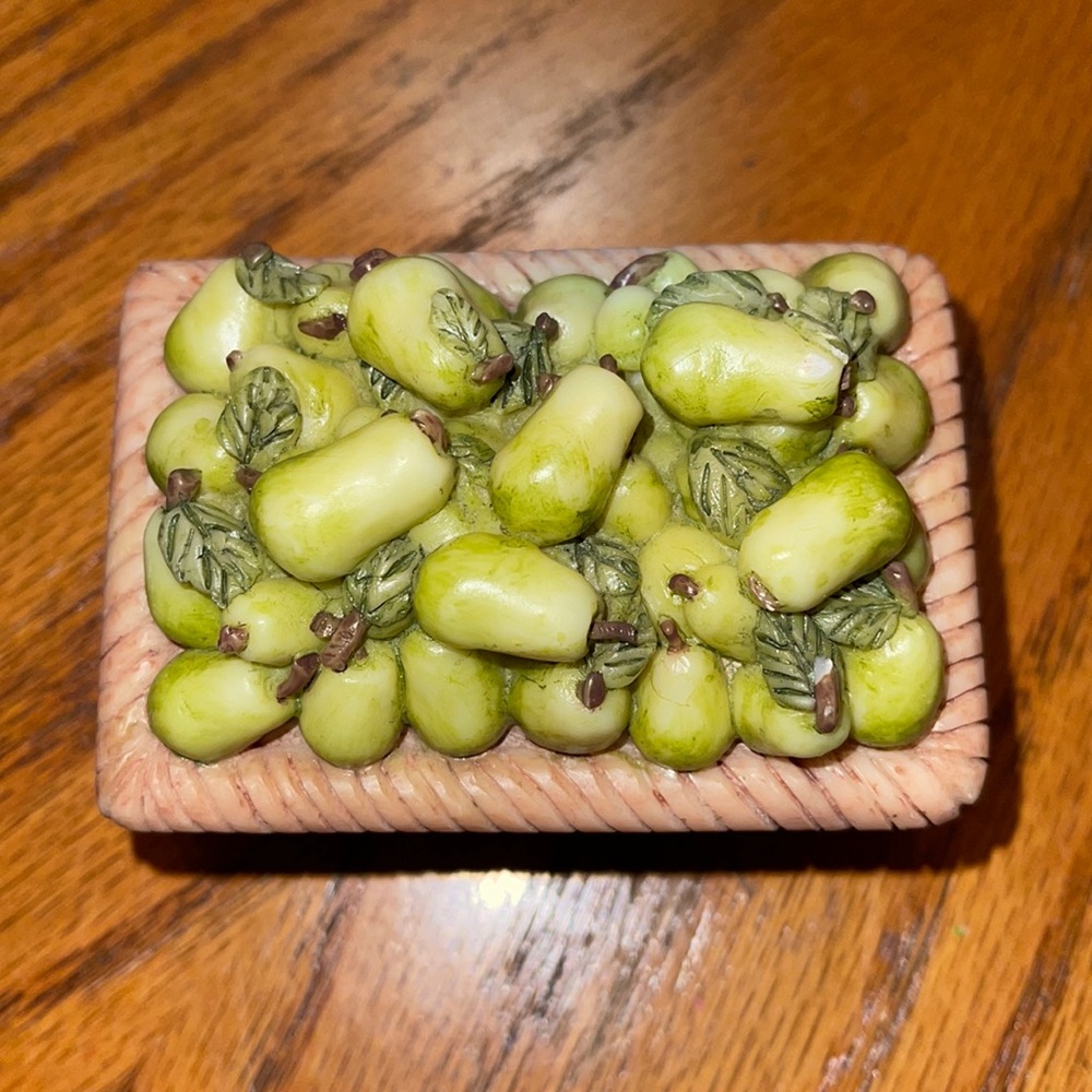 Vintage Dezine pear basket trinket box